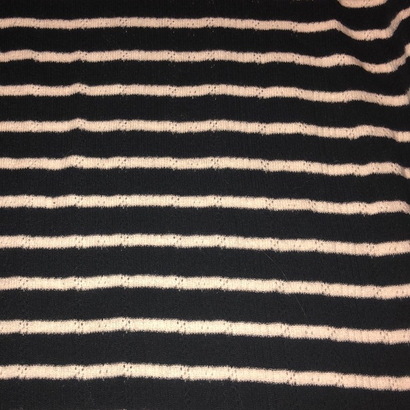 American Eagle Striped Long sleeve - Picture 2 of 2